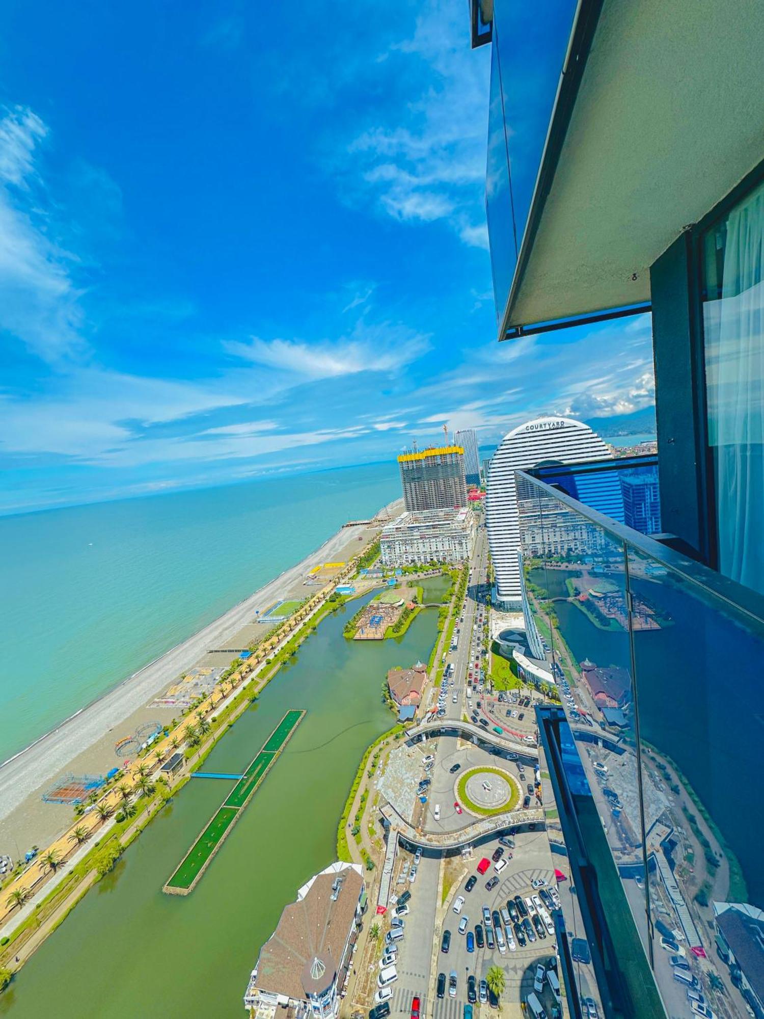 Seaside Vip Hotel Батуми Экстерьер фото